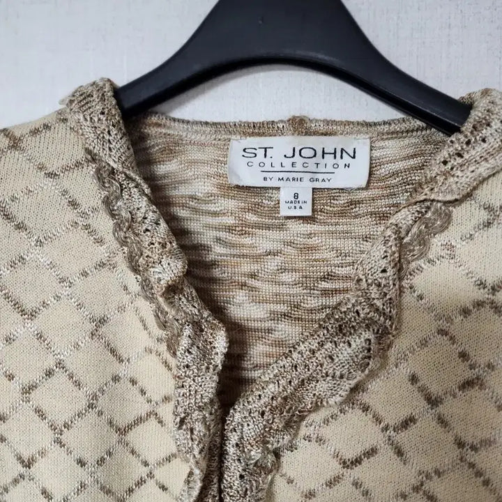 [BUNJANG] ST. JOHN Frill Detail Cardigan Set / ST.JOHN 프릴 장식 가디건 셋업
