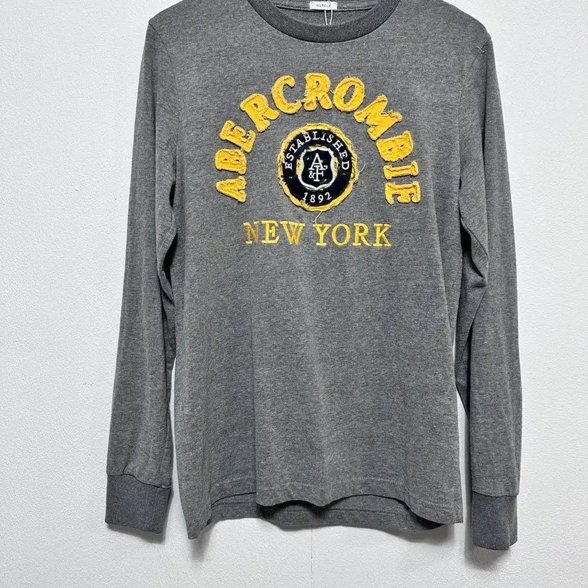 [BUNJANG] Abercrombie Gray Sweatshirt / 아베크롬비 맨투맨 티셔츠 그레이
