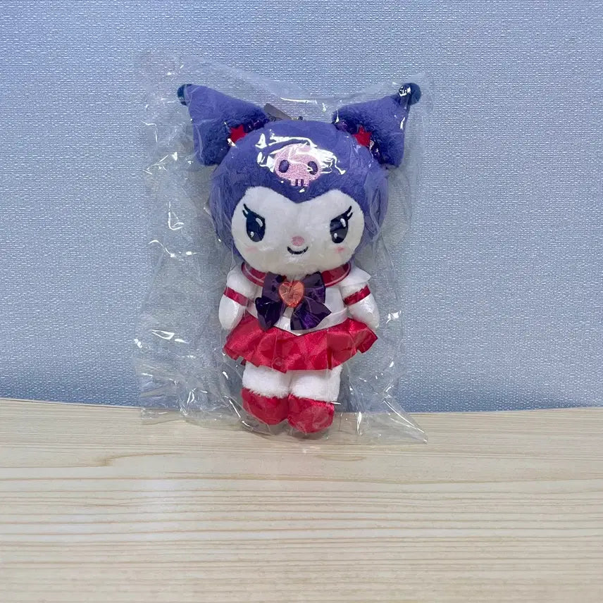 [BUNJANG] Sailor Moon Sanrio Kuromi Mascot Keyring / 세일러문 산리오 콜라보 쿠로미 마스코트 인형키링 미개봉