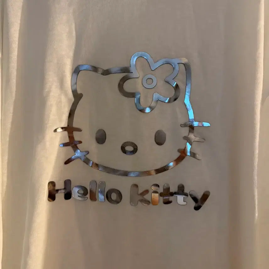 [BUNJANG] Kitty Vintage Long Sleeve T-shirt / 키티 긴팔티 빈티지