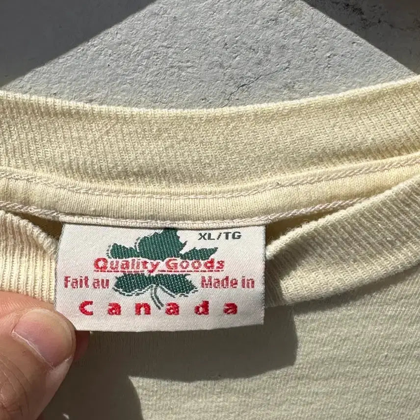 [BUNJANG] quebec Ivory Lettering Vintage T-shirt / [XL] quebec 아이보리 레터링 빈티지 반팔 티셔츠 CANADA