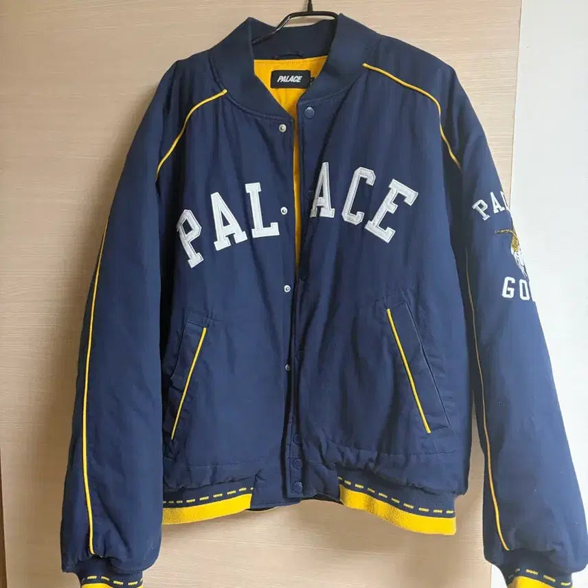 [BUNJANG] Palace Goat Varsity Navy Jacket / (L사이즈)팔라스 고트 바시티 네이비 자켓 palace