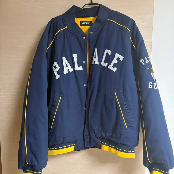 [BUNJANG] Palace Goat Varsity Navy Jacket / (L사이즈)팔라스 고트 바시티 네이비 자켓 palace