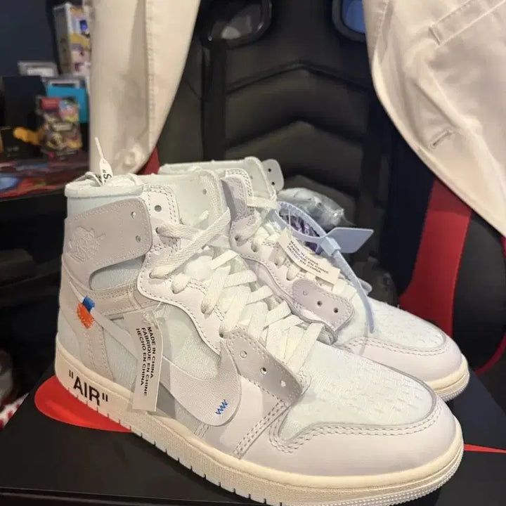 [SOLD OUT] 조던 1 하이 버질 아블로 아카이브 알래스카 270/9us/42.5