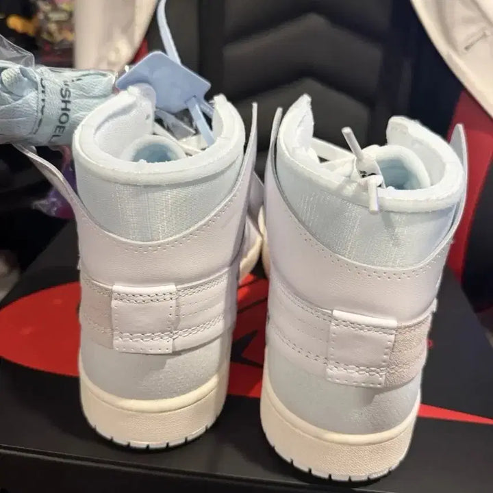 [SOLD OUT] 조던 1 하이 버질 아블로 아카이브 알래스카 270/9us/42.5