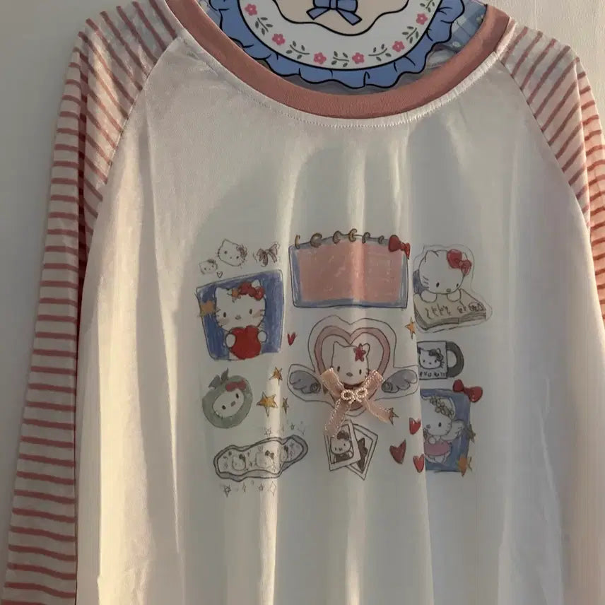 [BUNJANG] Kitty Ribbon Striped Long Sleeve Vintage Tee / 키티 리본 스트라이프 긴팔티 빈티지