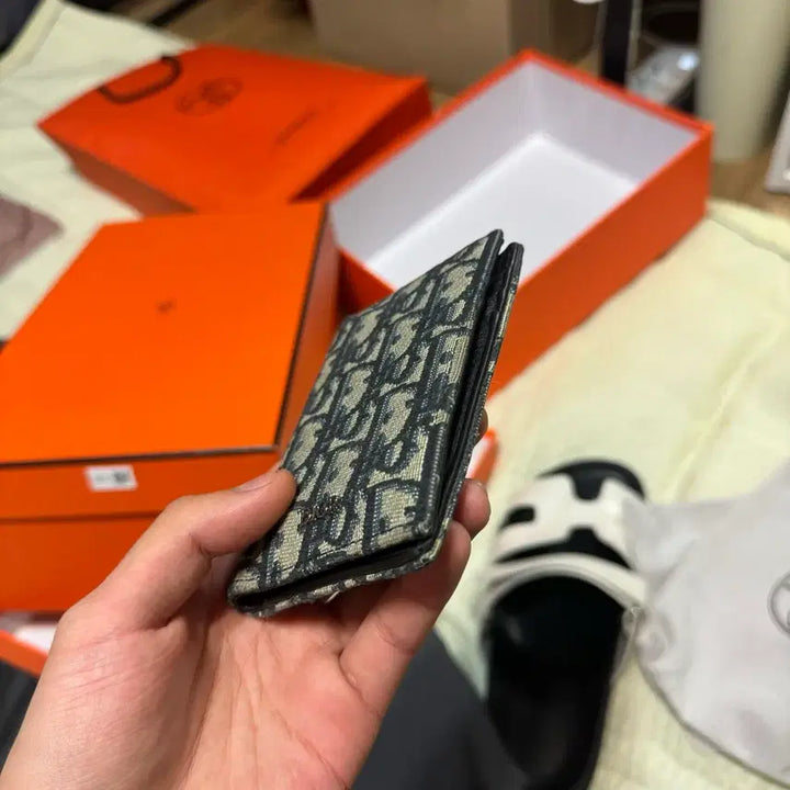 [SOLD OUT] [정품] 23년식 디올 오블리크 오거나이저 베이지
