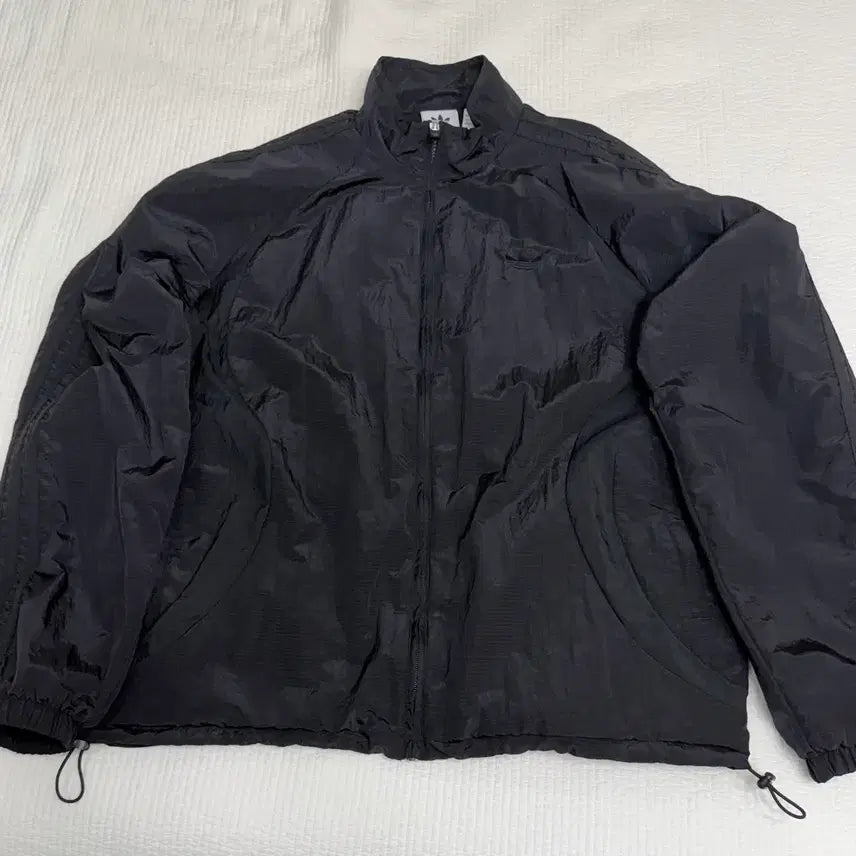 [SOLD OUT] 아디다스 2000s 우븐 트랙탑 - 블랙 / JC6221 사이즈L