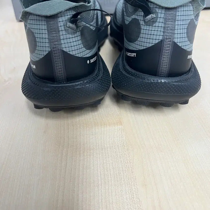 [SOLD OUT] 세티스파이 더라커 쉐도우 255