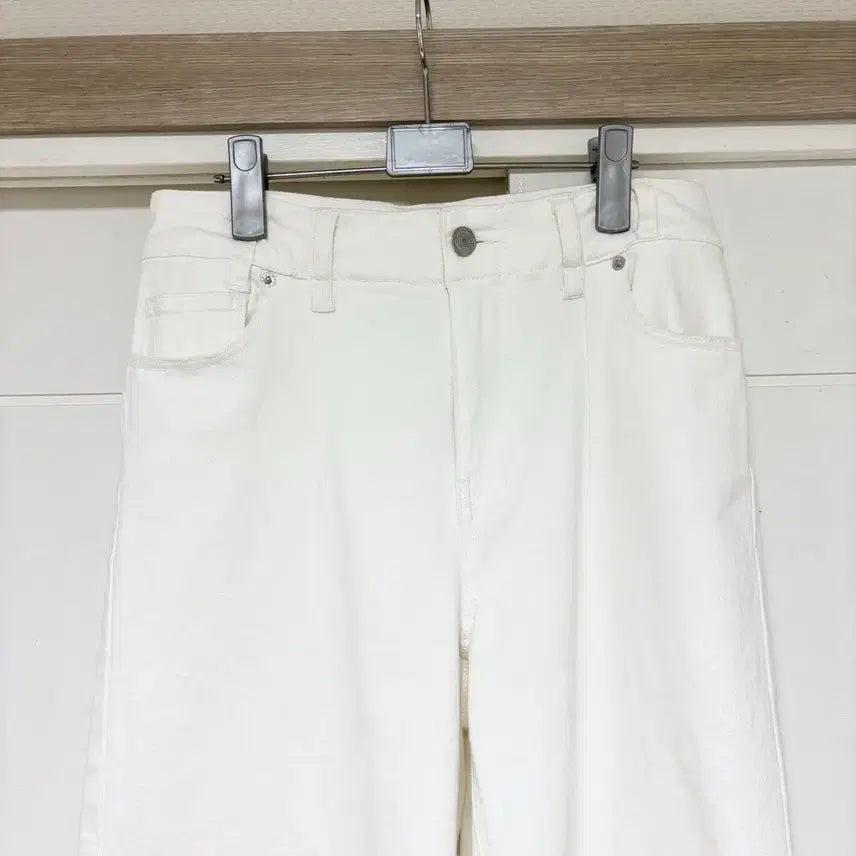 [SOLD OUT] 마레몬떼 화이트 와이드 데님 팬츠