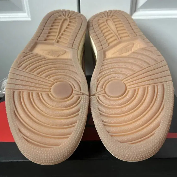 [SOLD OUT] 225cm 조던 1 로우 자이언 윌리엄슨 부두