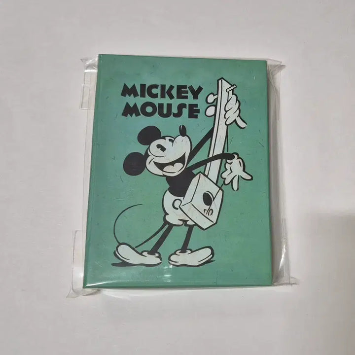 [SOLD OUT] 고전 레트로 미키 양장 메모북