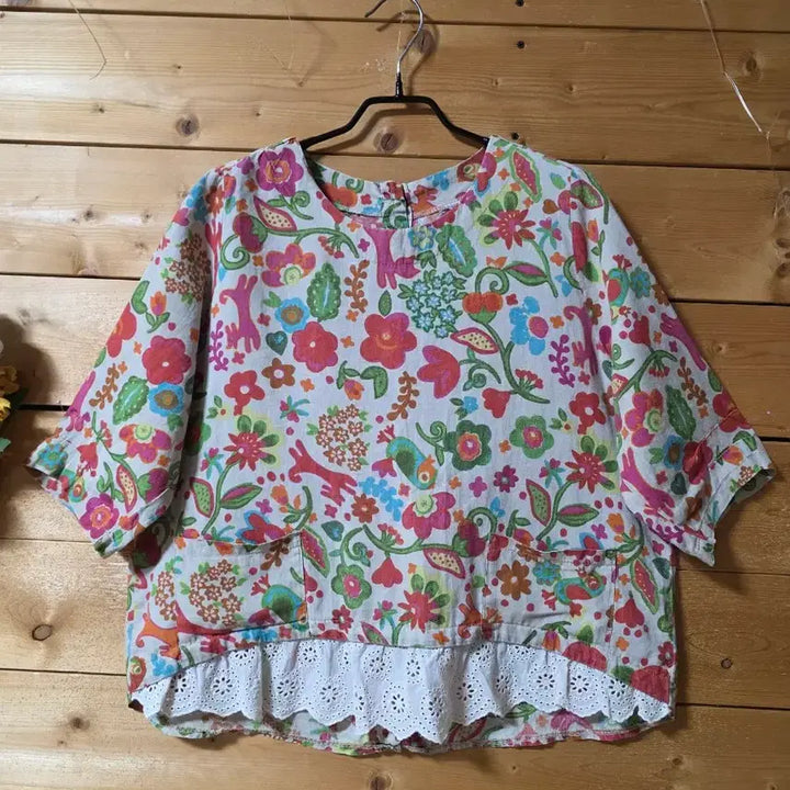 [SOLD OUT] 앞밑단 레이스셔츠