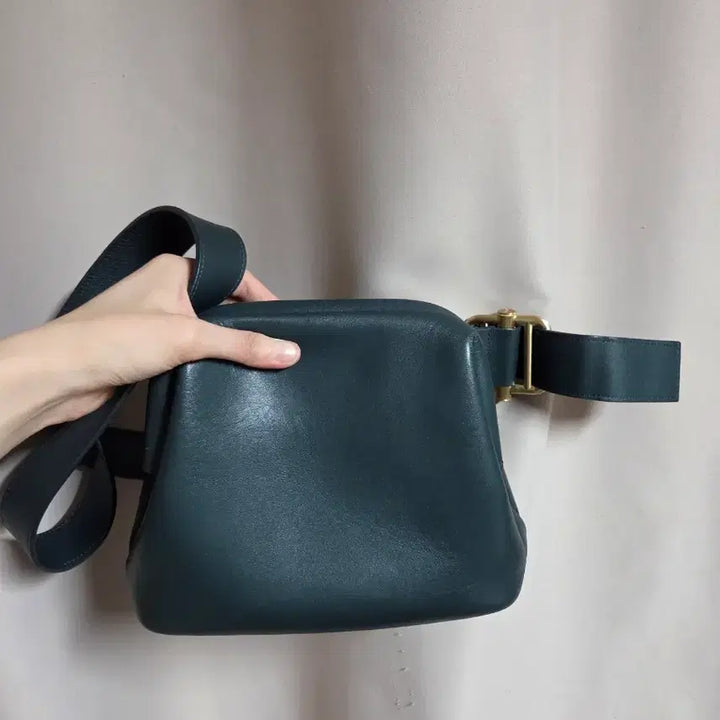 [SOLD OUT] 오소이 크로스백