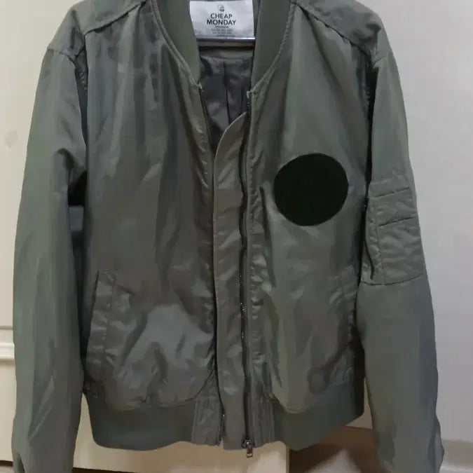 [SOLD OUT] 남성의류 칩먼데이 쟈켓 점퍼