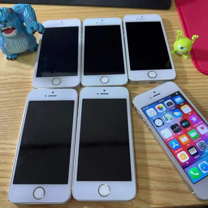 [SOLD OUT] 당일발송 애플 아이폰 5S 16GB 실버
