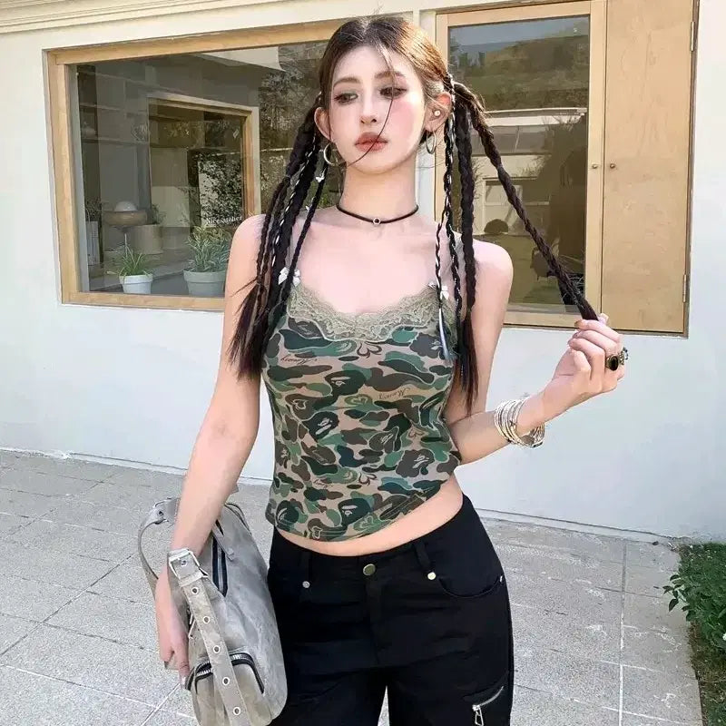 [BUNJANG] Y2K Camouflage Lace Crop Top / 밀리터리나시 레이스나시 y2k 카모나시 밀리터리룩 페스티벌룩 갸루 크롭탑