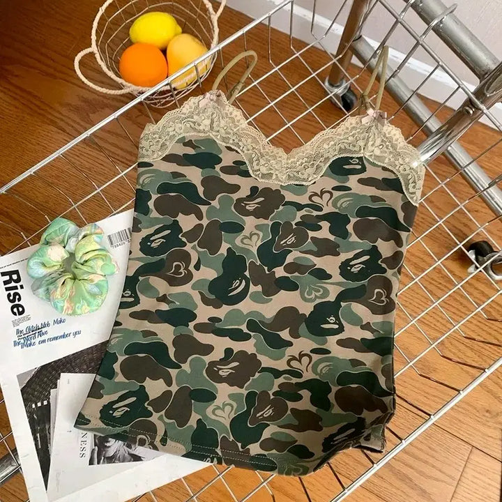 [BUNJANG] Y2K Camouflage Lace Crop Top / 밀리터리나시 레이스나시 y2k 카모나시 밀리터리룩 페스티벌룩 갸루 크롭탑
