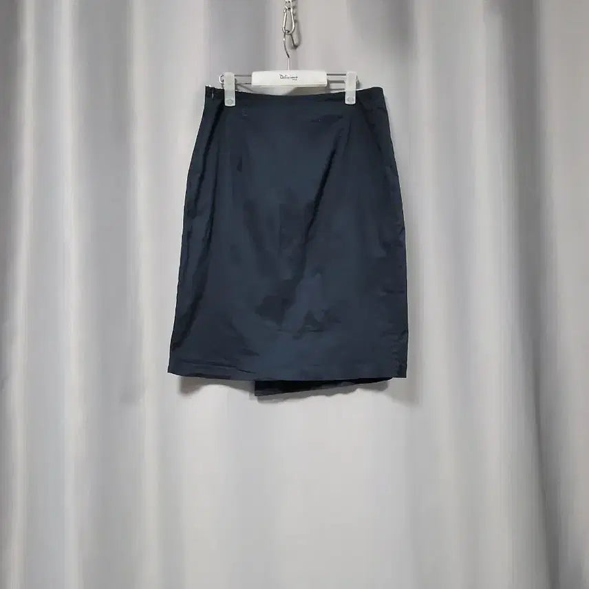 [SOLD OUT] 육육걸즈 스트라이프 배색 랩 스커트