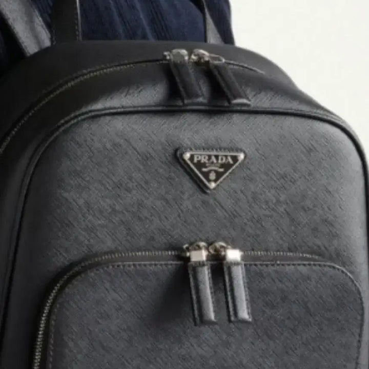 [BUNJANG] Prada Saffiano Backpack Black / 프라다 사피아노 백팩 블랙 (남며 모두사용갸능)