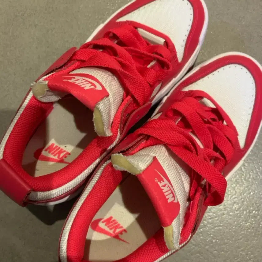 [BUNJANG] Nike Dunk Low Disrupt Siren Red Sneakers / 250 나이키 덩크 로우 디스럽트 사이렌 레드