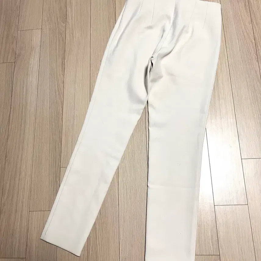 [BUNJANG] R2W High-Cut Ivory Cream Fleece Lined Leggings Pants / 레디투웨어 R2W w 하이컷 트라우저 아이보리 크림 기모 레깅스팬츠 레투