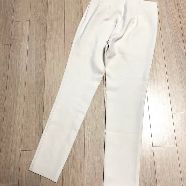 [BUNJANG] R2W High-Cut Ivory Cream Fleece Lined Leggings Pants / 레디투웨어 R2W w 하이컷 트라우저 아이보리 크림 기모 레깅스팬츠 레투