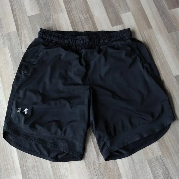 [BUNJANG] Under Armour Shorts 35 Size / 언더아머 반바지/35사이즈/최상급