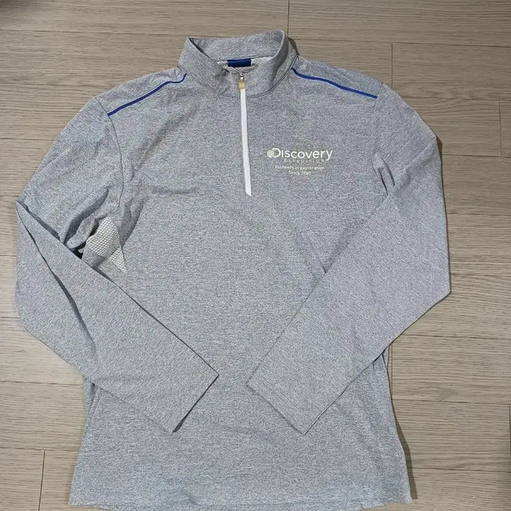 [SOLD OUT] 디스커버리 그레이 하프넥 긴팔 티셔츠95