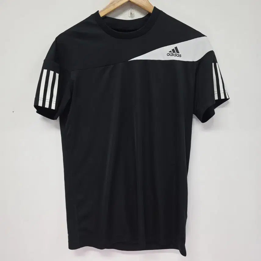[BUNJANG] Adidas Response Functional Short Sleeve T-Shirt / 아디다스 기능성반팔 티셔츠 095