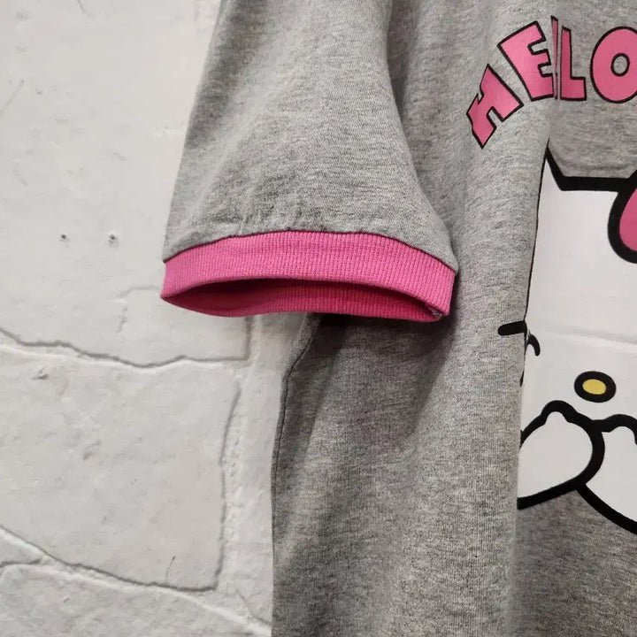 [SOLD OUT] 캐릭터 키티 여름 반팔티셔츠   (새상품)