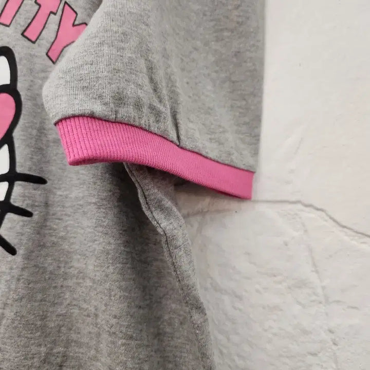 [SOLD OUT] 캐릭터 키티 여름 반팔티셔츠   (새상품)
