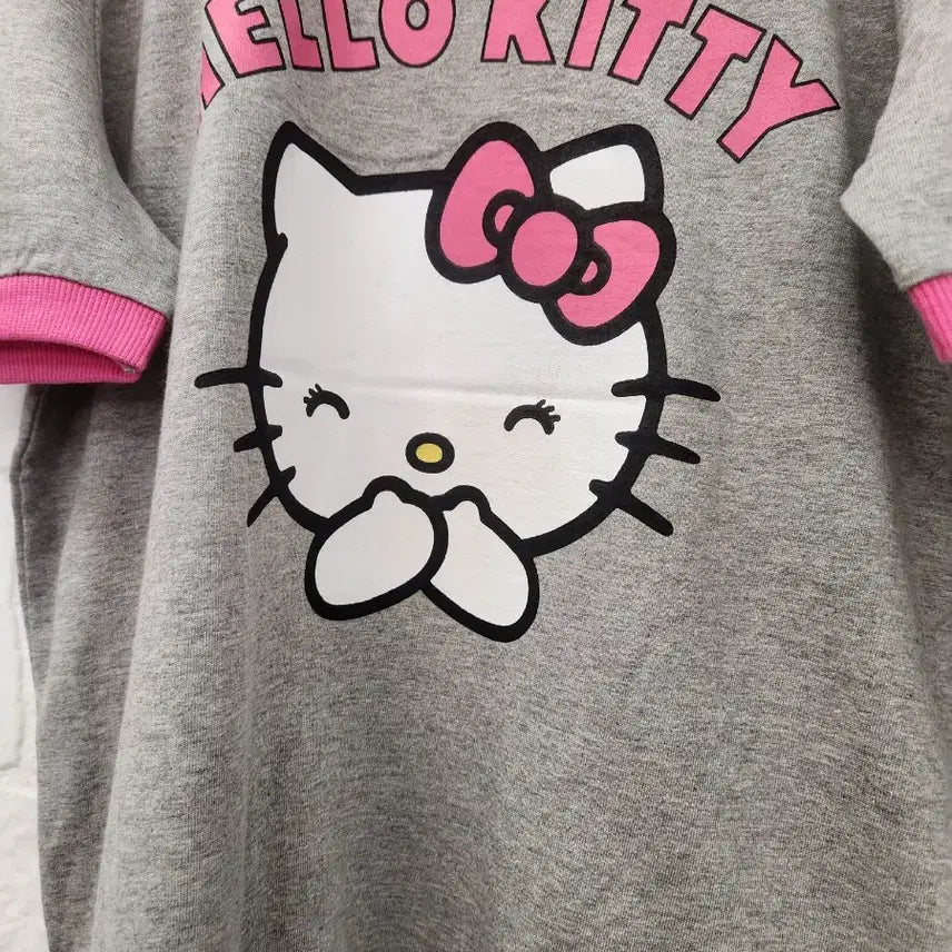 [SOLD OUT] 캐릭터 키티 여름 반팔티셔츠   (새상품)
