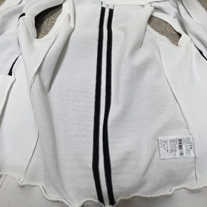 [SOLD OUT] (무료배송)와이드앵글 여성 조끼