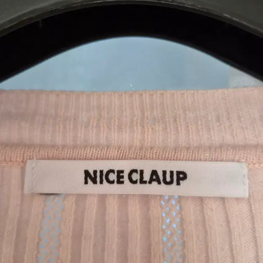 [BUNJANG] NICE CLAUP 핑크색 가디건 / NICE CLAUP 핑크색 가디건