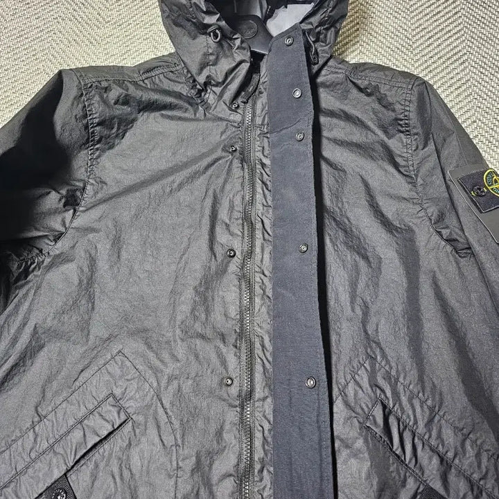 [SOLD OUT] 스톤아일랜드 멤브라나 3L TC 후드 자켓