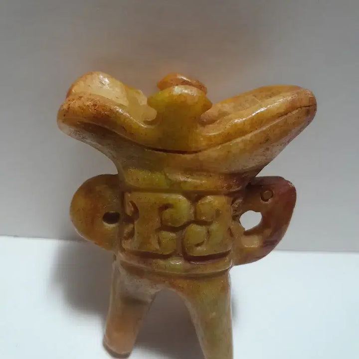 [BUNJANG] Jade Carving Tripod Cup / 삼족잔 옥조각품