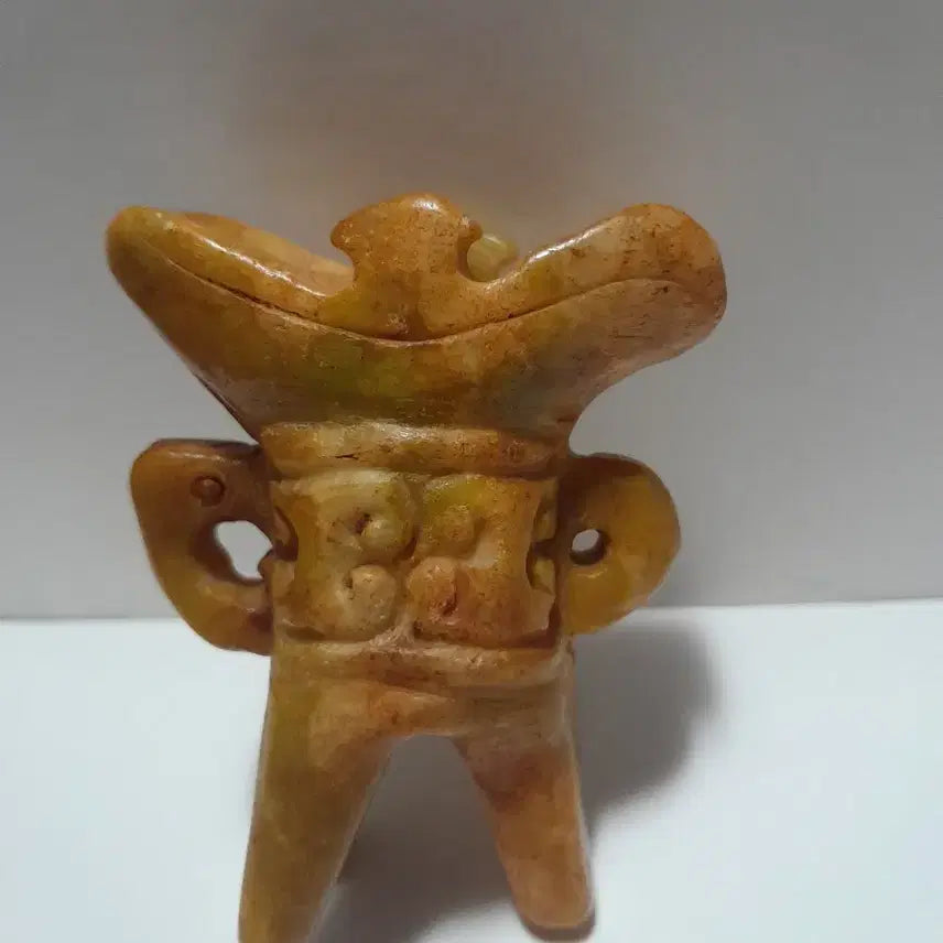 [BUNJANG] Jade Carving Tripod Cup / 삼족잔 옥조각품