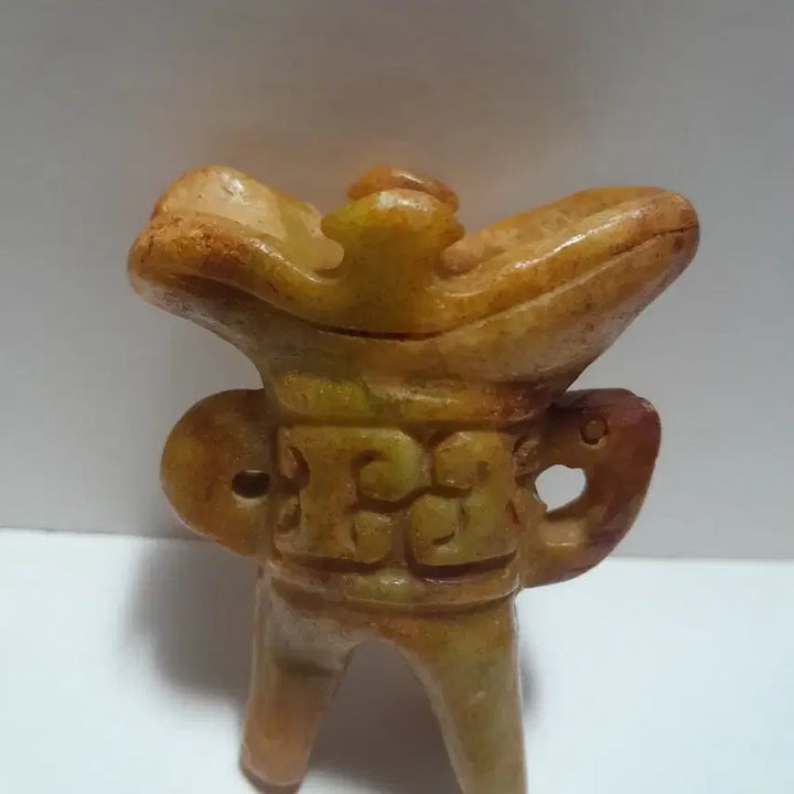 [BUNJANG] Jade Carving Tripod Cup / 삼족잔 옥조각품