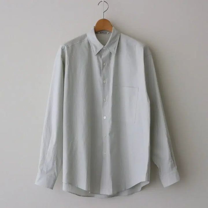 [SOLD OUT] 오라리 워시드 핀스 트윌 빅 셔츠 (더스티 페일 블루/4사이즈)