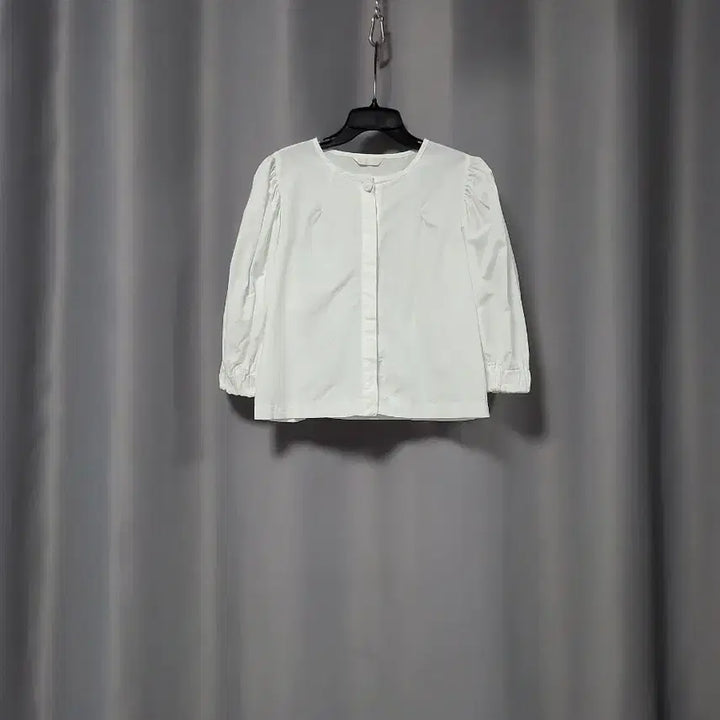 [SOLD OUT] 밴딩 소매 라운드 퍼프 블라우스
