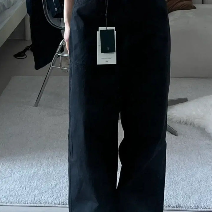 [SOLD OUT] 더바넷 Black Papery Fatigue Pants