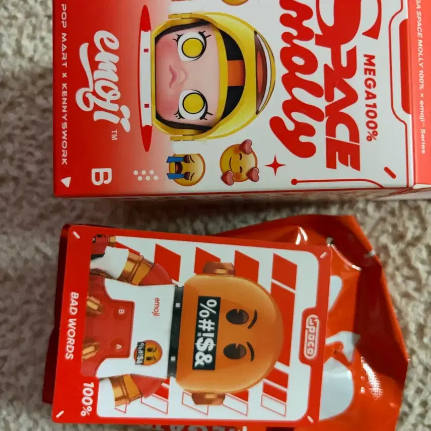 [SOLD OUT] 팝마트 정품 메가 스페이스 몰리 100%