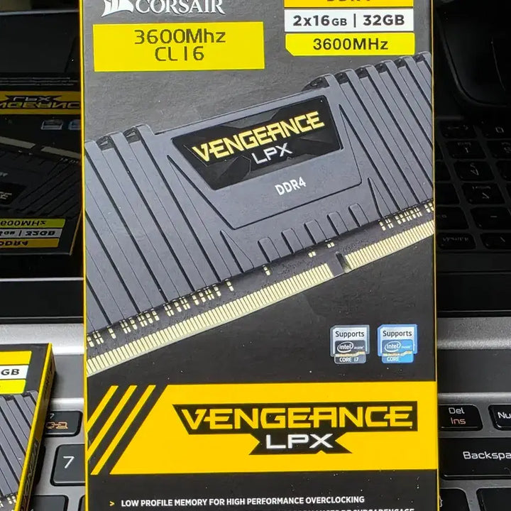 [BUNJANG] Corsair DDR4 32GB 3600MHz CL16 Memory / 새제품! 커세어 DDR4 32GB 3600MHz *CL16 메모리 