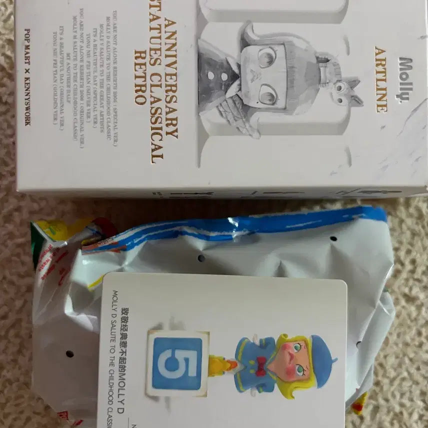 [BUNJANG] POP MART Molly Classic Retro Series 2 / 팝마트 정품 몰리 클래식 레트로 시리즈2