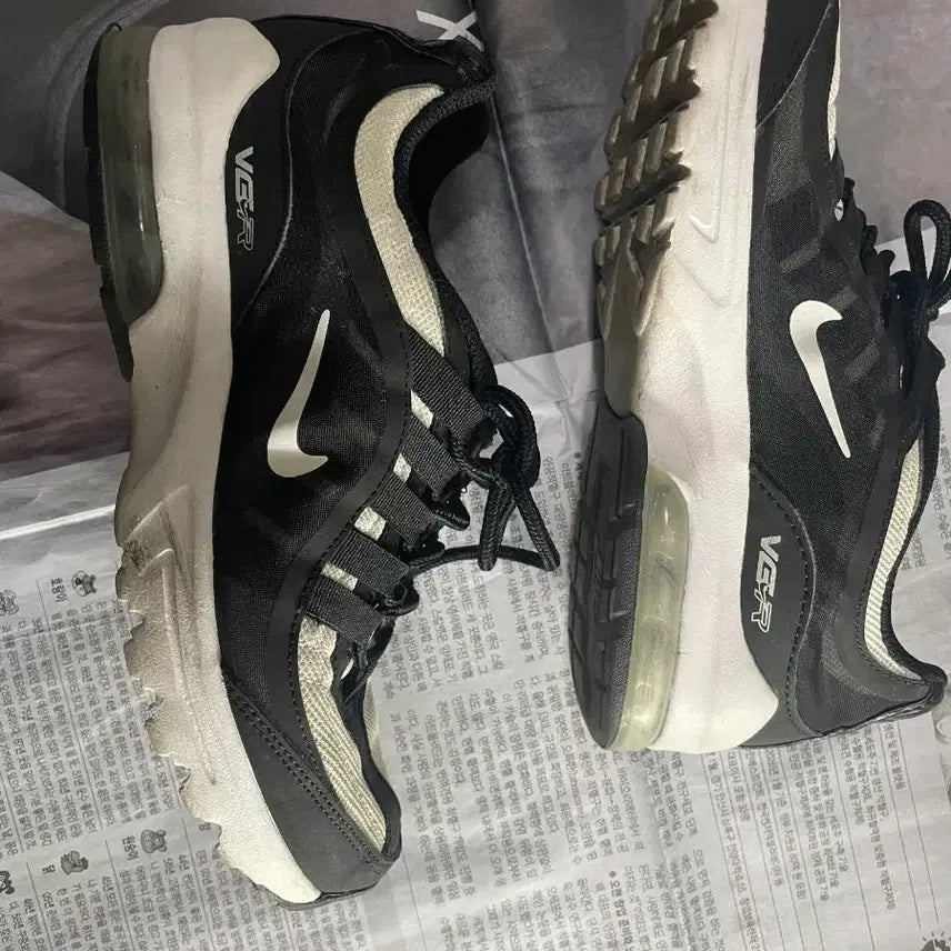 [BUNJANG] Nike Athletic Shoes / 나이키 신발