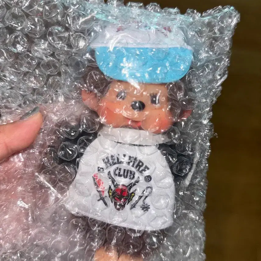 [SOLD OUT] 몬치치 기묘한이야기 콜라보 키링 미개봉
