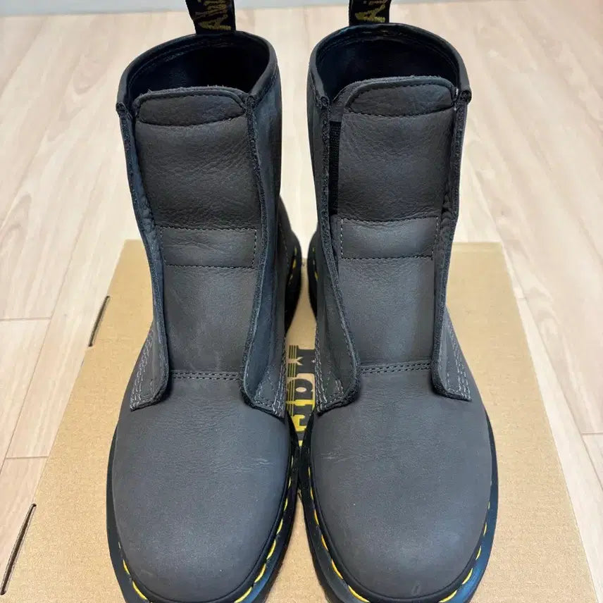 [BUNJANG] Dr. Martens 1460 Lace-less Boots / 닥터마틴 1460 레이스리스 260