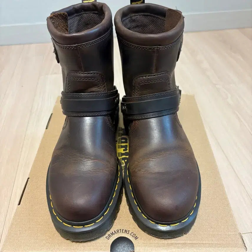 [BUNJANG] Dr. Martens Anniston Harness Ankle Boots (260) / 닥터마틴 애니스톤 하네스 앵클 부츠 260