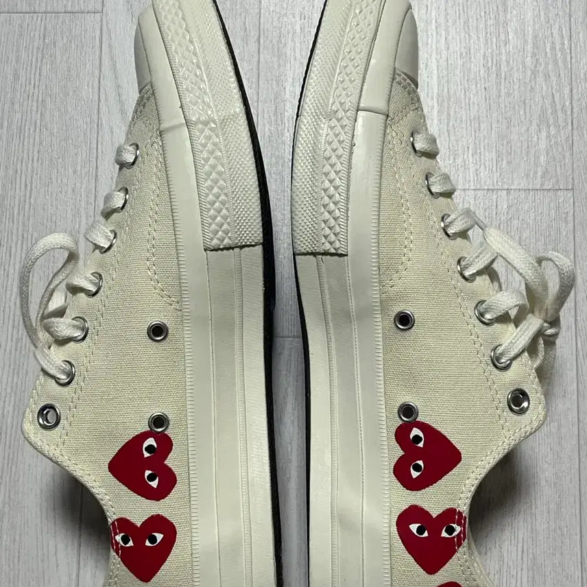 [BUNJANG] Converse Comme des Garcons Play Sneakers Ivory / 컨버스 꼼데가르송 플레이 스니커즈 아이보리